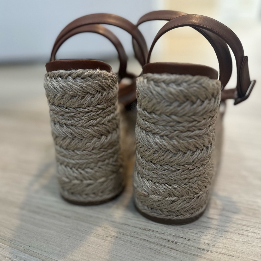 Gorgeous! Worn once! Christian Louboutin Marisa Zeppa 42 - Picture 6 of 9